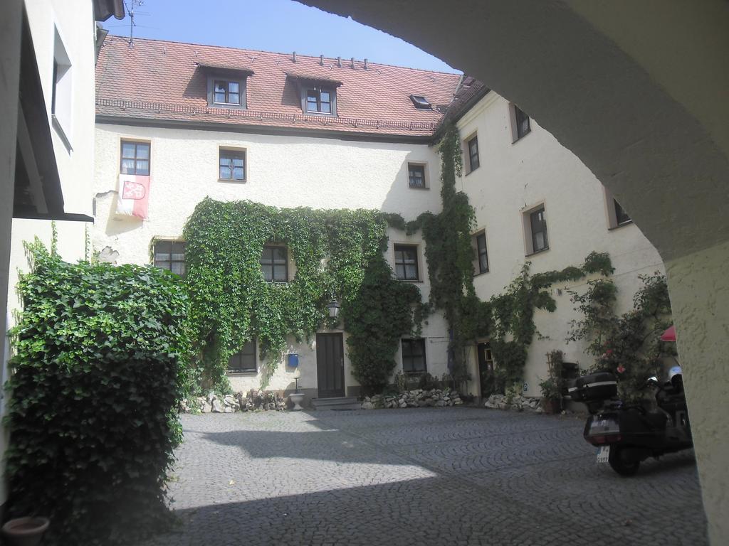 Schloss Weichs Zu Regensburg Mit 2Schlafzimmer Parkplatz Internet 75Qm Zentrum מראה חיצוני תמונה