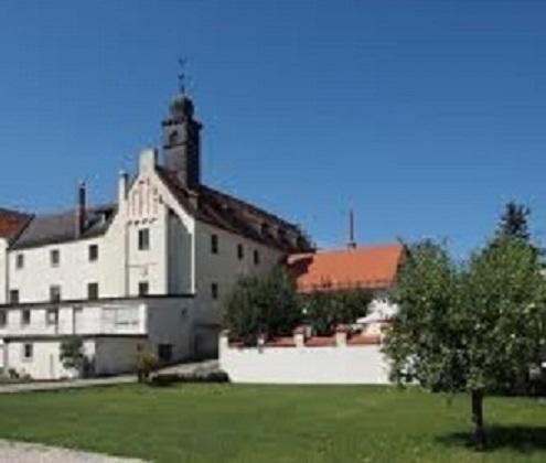 Schloss Weichs Zu Regensburg Mit 2Schlafzimmer Parkplatz Internet 75Qm Zentrum מראה חיצוני תמונה
