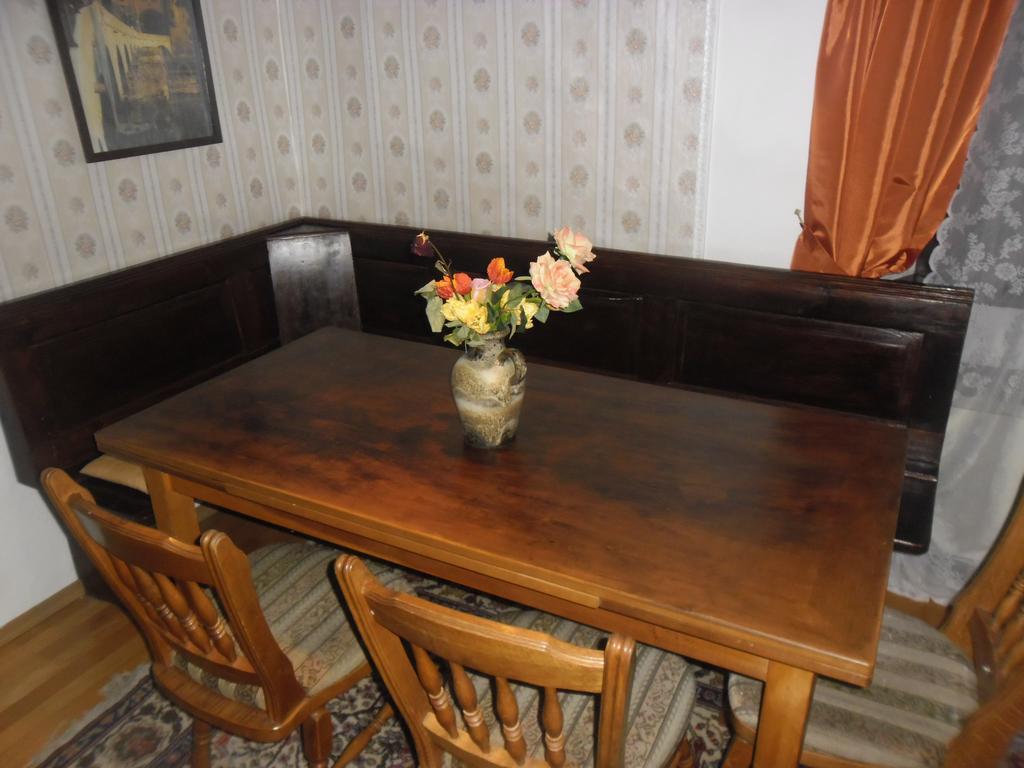 Schloss Weichs Zu Regensburg Mit 2Schlafzimmer Parkplatz Internet 75Qm Zentrum מראה חיצוני תמונה