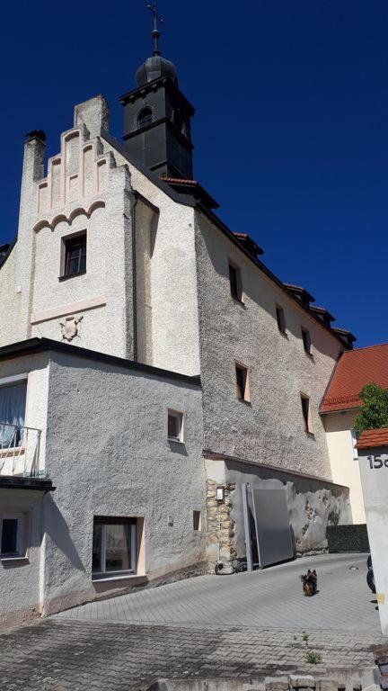 Schloss Weichs Zu Regensburg Mit 2Schlafzimmer Parkplatz Internet 75Qm Zentrum מראה חיצוני תמונה